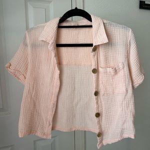 Light coral short sleeve button down